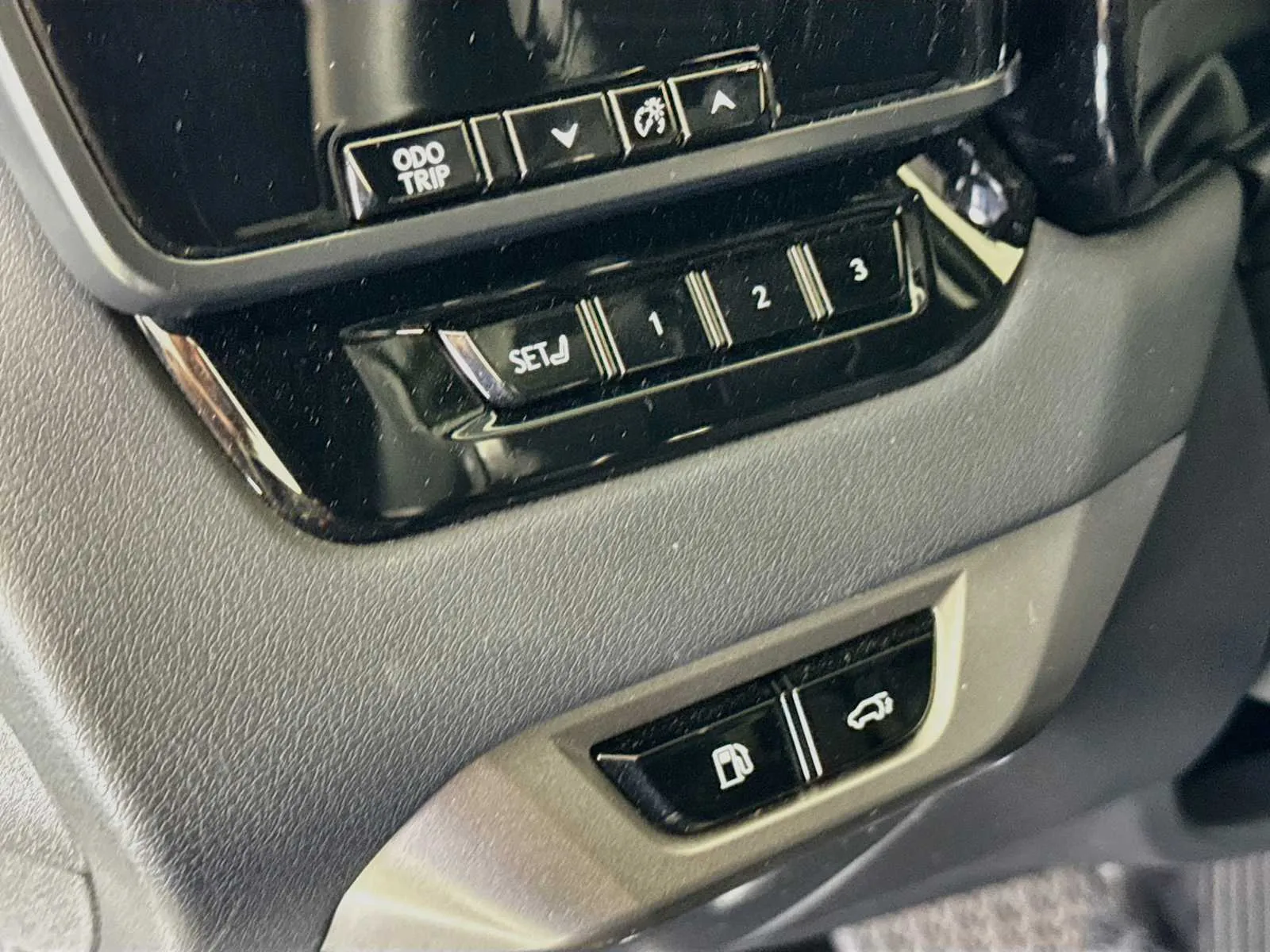 Lexus RX photo 10