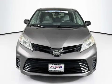 Photos of 2020 Toyota Sienna L for sale in Indio, CA at Unicars Honda