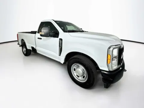 White 2023 Ford Super Duty F-250 Pickup XL for sale in Indio, CA