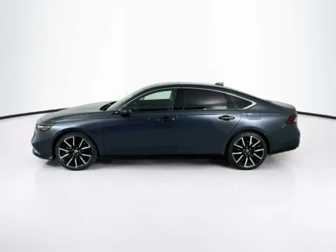 More photos of 2023 Honda Accord Hybrid Touring at Unicars Honda, CA