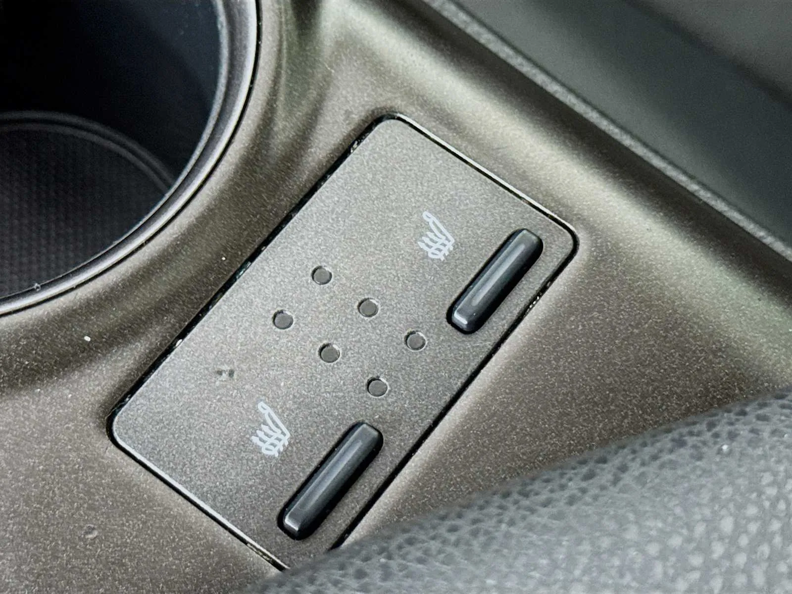 Toyota Camry photo 20
