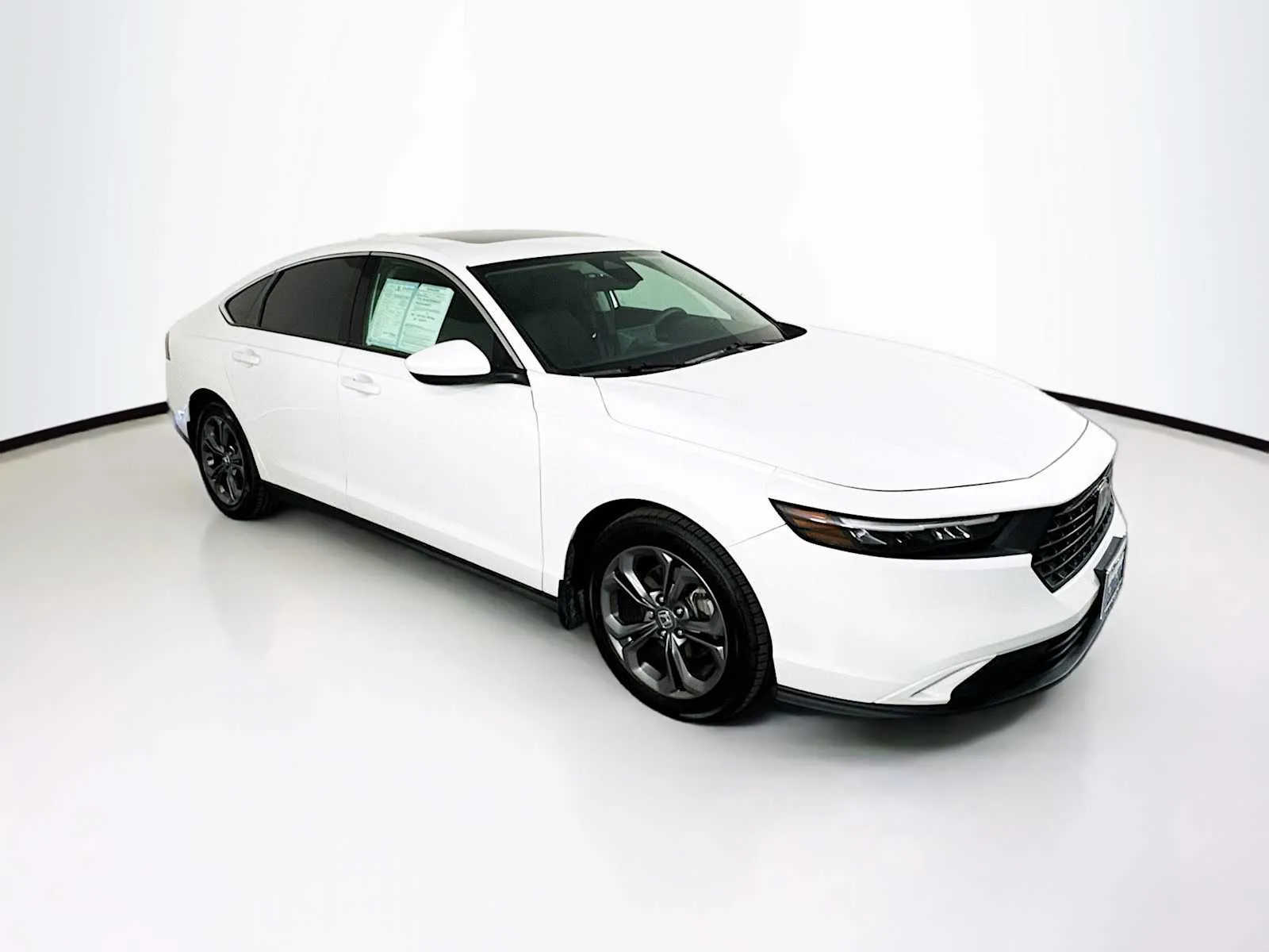 White 2023 Honda Accord EX for sale in Indio, CA