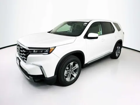 Another view of 2025 Honda Pilot EX-L for sale in Indio, CA at Unicars Honda