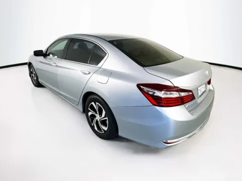 More photos of 2017 Honda Accord LX at Unicars Honda, CA