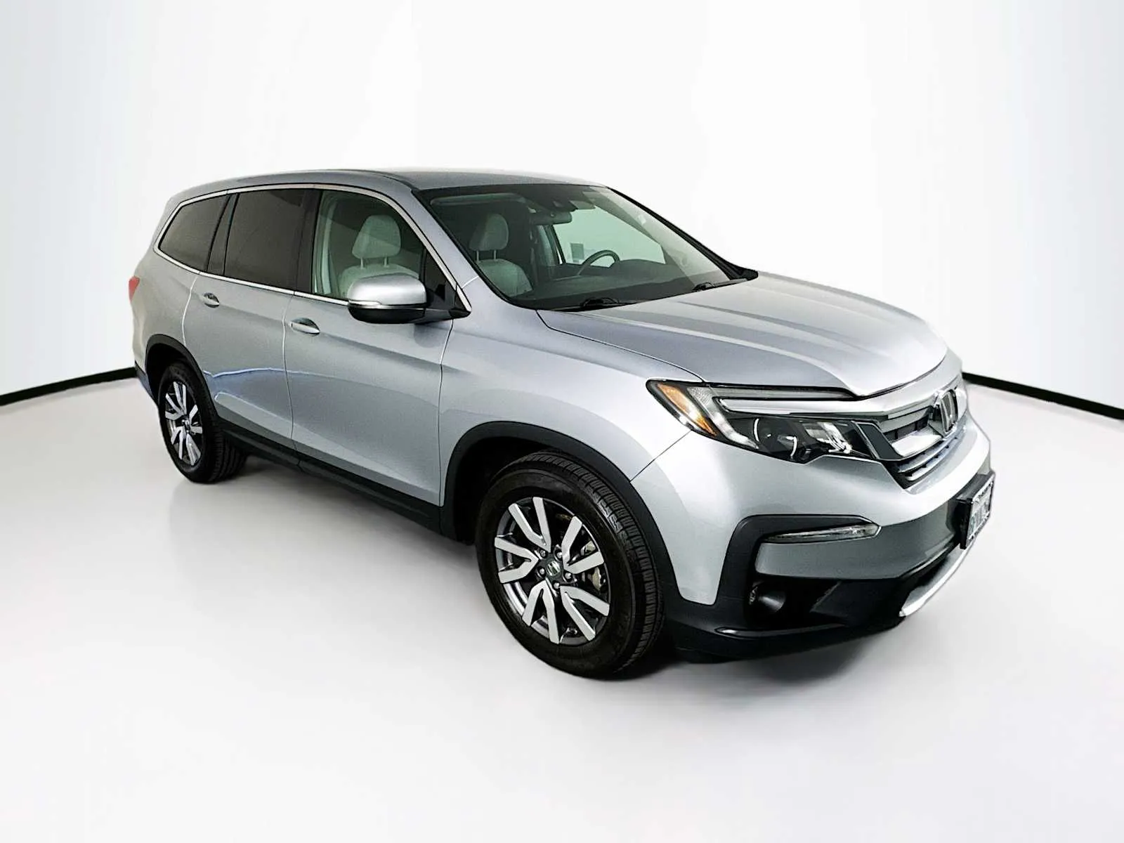 Silver 2020 Honda Pilot EX for sale in Indio, CA