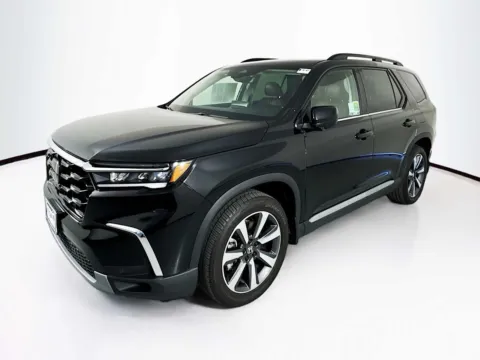 Another view of 2023 Honda Pilot Elite for sale in Indio, CA at Unicars Honda