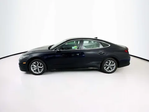 More photos of 2023 Hyundai Sonata SEL at Unicars Honda, CA