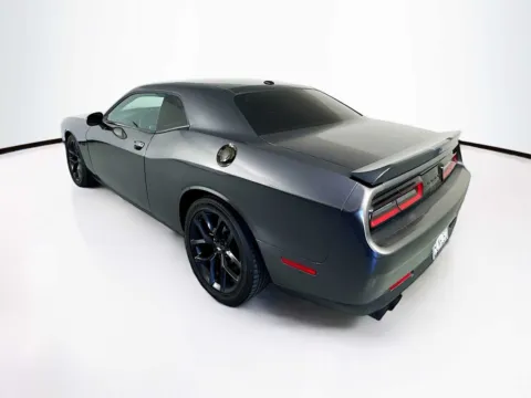 More photos of 2023 Dodge Challenger R/T at Unicars Honda, CA