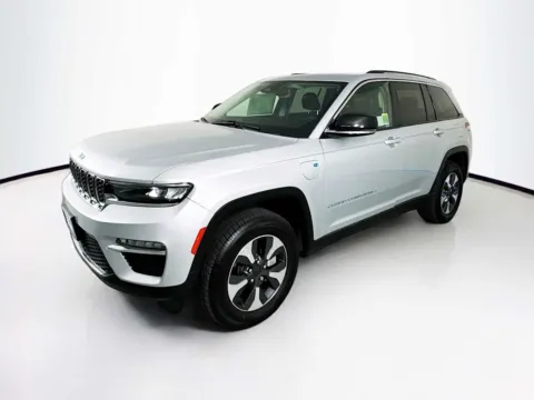 Another view of 2024 Jeep Grand Cherokee 4xe for sale in Indio, CA at Unicars Honda