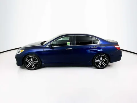 More photos of 2017 Honda Accord Sport at Unicars Honda, CA