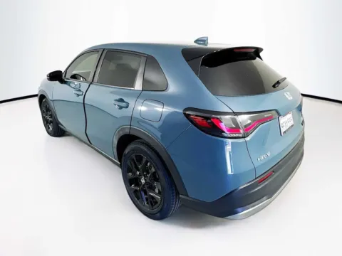 More photos of 2023 Honda HR-V Sport at Unicars Honda, CA