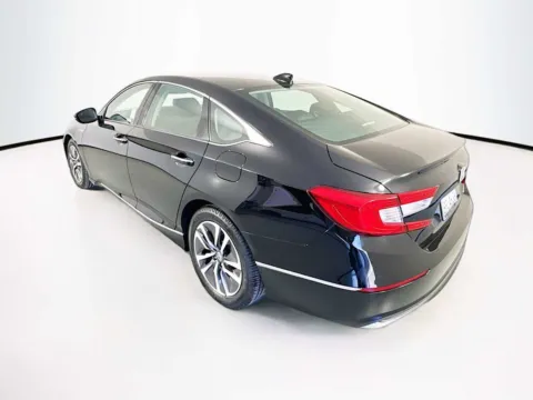 More photos of 2019 Honda Accord Hybrid Touring at Unicars Honda, CA