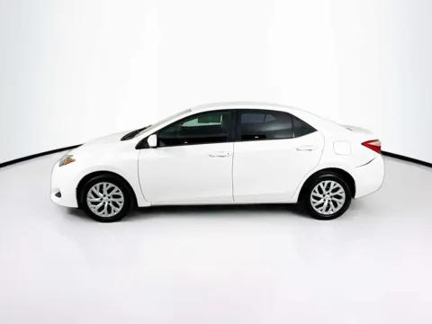 More photos of 2018 Toyota Corolla LE at Unicars Honda, CA