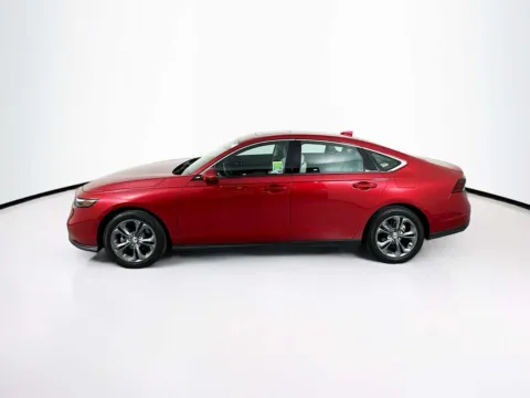 More photos of 2023 Honda Accord EX at Unicars Honda, CA
