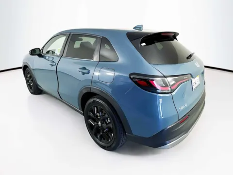 More photos of 2023 Honda HR-V Sport at Unicars Honda, CA