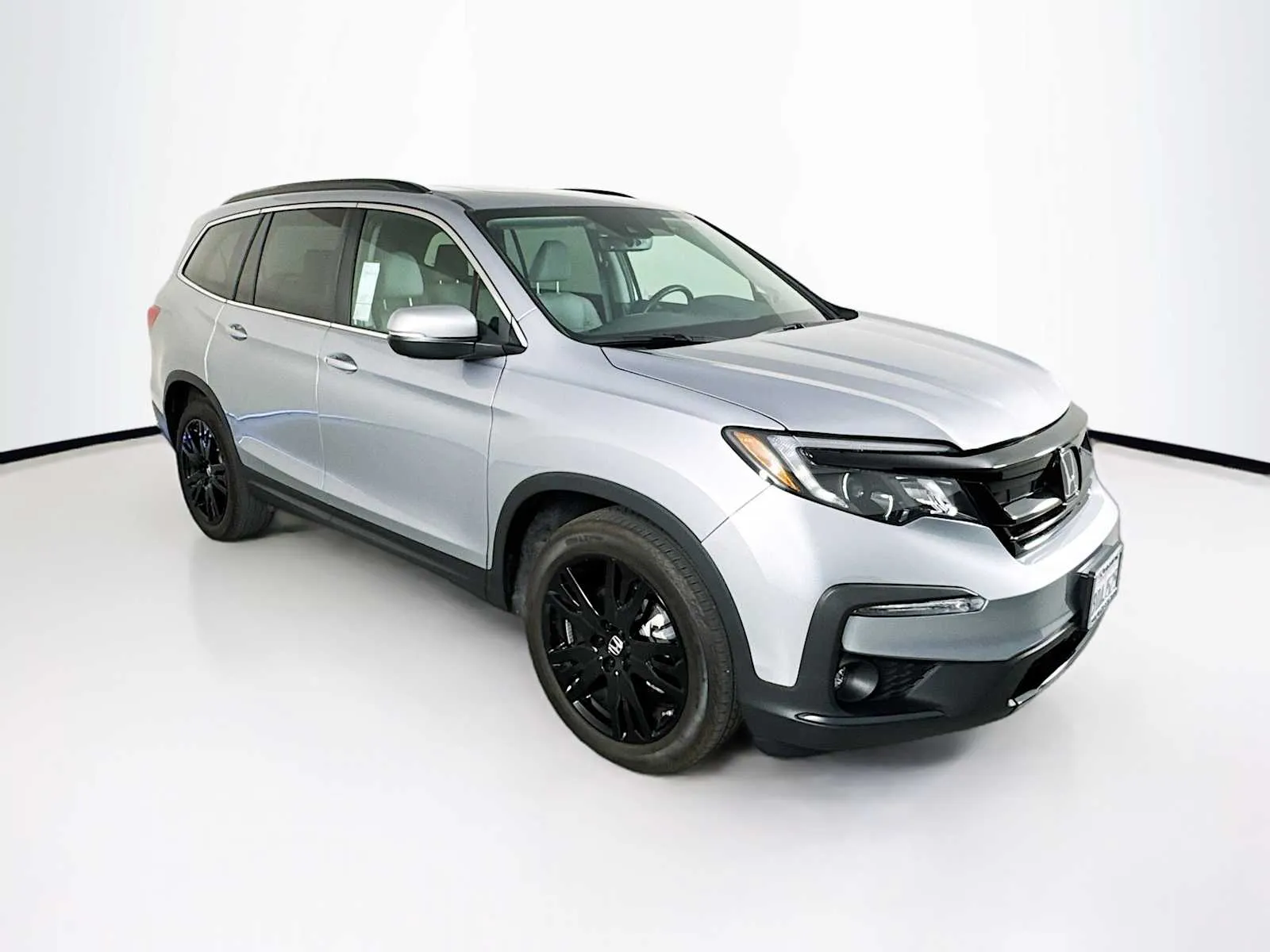 Silver 2022 Honda Pilot Special Edition for sale in Indio, CA