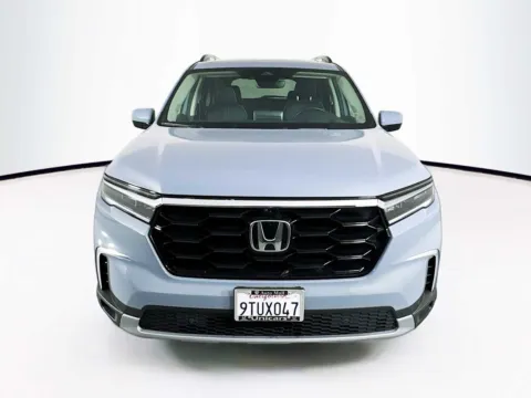 Photos of 2023 Honda Pilot Elite for sale in Indio, CA at Unicars Honda