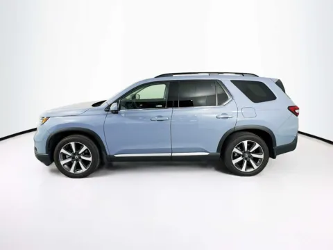 More photos of 2023 Honda Pilot Elite at Unicars Honda, CA