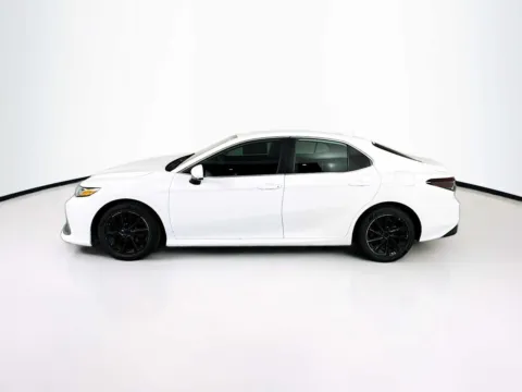 More photos of 2023 Toyota Camry LE at Unicars Honda, CA