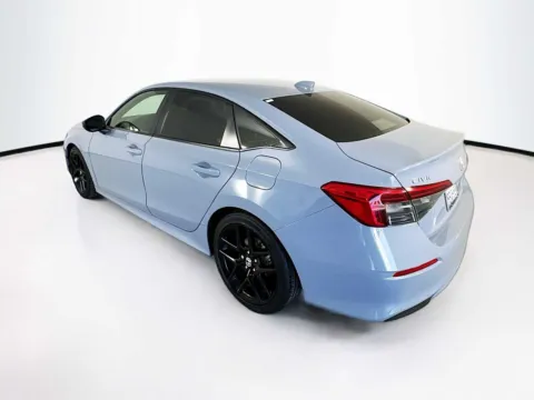 More photos of 2022 Honda Civic Sport at Unicars Honda, CA