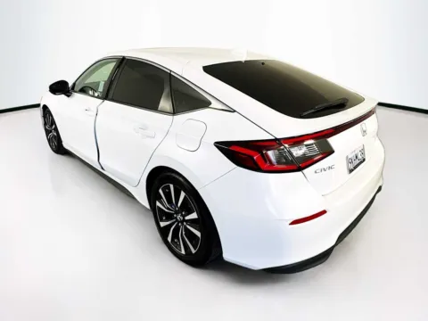 More photos of 2024 Honda Civic Hatchback EX-L at Unicars Honda, CA