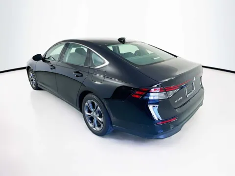 More photos of 2023 Honda Accord EX at Unicars Honda, CA