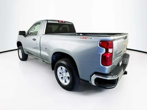 More photos of 2025 Chevrolet Silverado 1500 Work Truck at Unicars Honda, CA