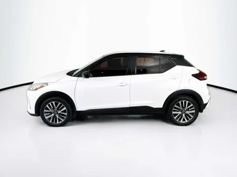 More photos of 2022 Nissan Kicks SV at Unicars Honda, CA