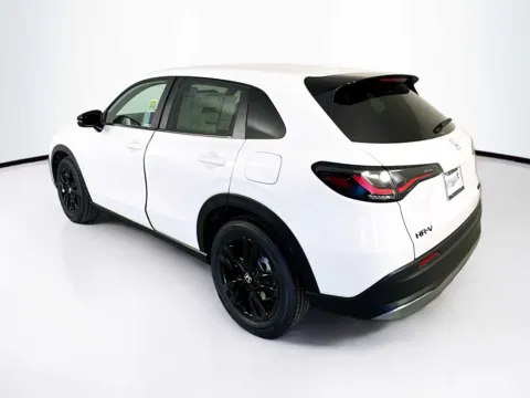 More photos of 2026 Honda HR-V Sport at Unicars Honda, CA