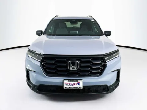 Photos of 2025 Honda Pilot Sport for sale in Indio, CA at Unicars Honda