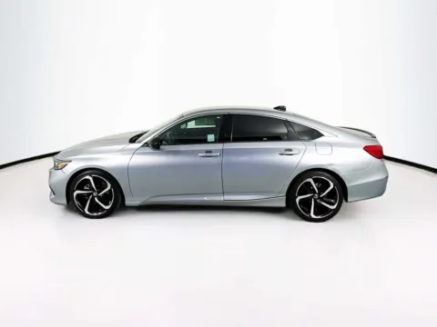 More photos of 2022 Honda Accord Sport SE at Unicars Honda, CA