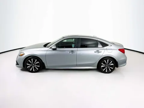 More photos of 2022 Honda Civic EX at Unicars Honda, CA