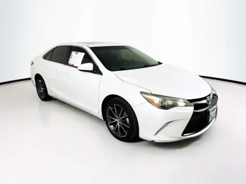 White 2017 Toyota Camry XSE for sale in Indio, CA