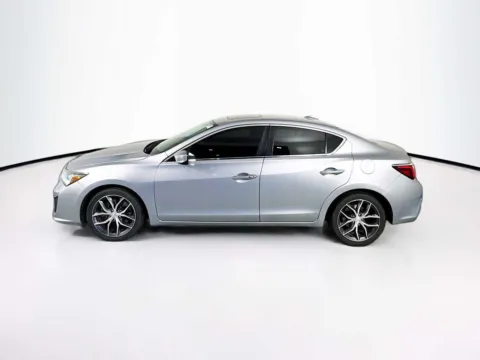 More photos of 2019 Acura ILX w/Premium Pkg at Unicars Honda, CA