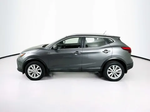 More photos of 2018 Nissan Rogue Sport SV at Unicars Honda, CA