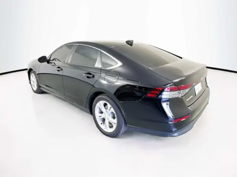 More photos of 2023 Honda Accord LX at Unicars Honda, CA