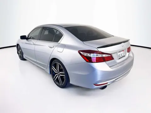 More photos of 2017 Honda Accord Sport at Unicars Honda, CA