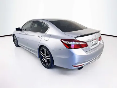 More photos of 2017 Honda Accord Sport at Unicars Honda, CA