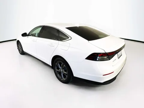 More photos of 2023 Honda Accord EX at Unicars Honda, CA