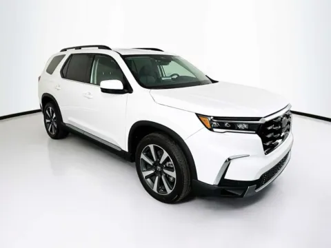 White 2025 Honda Pilot Touring for sale in Indio, CA