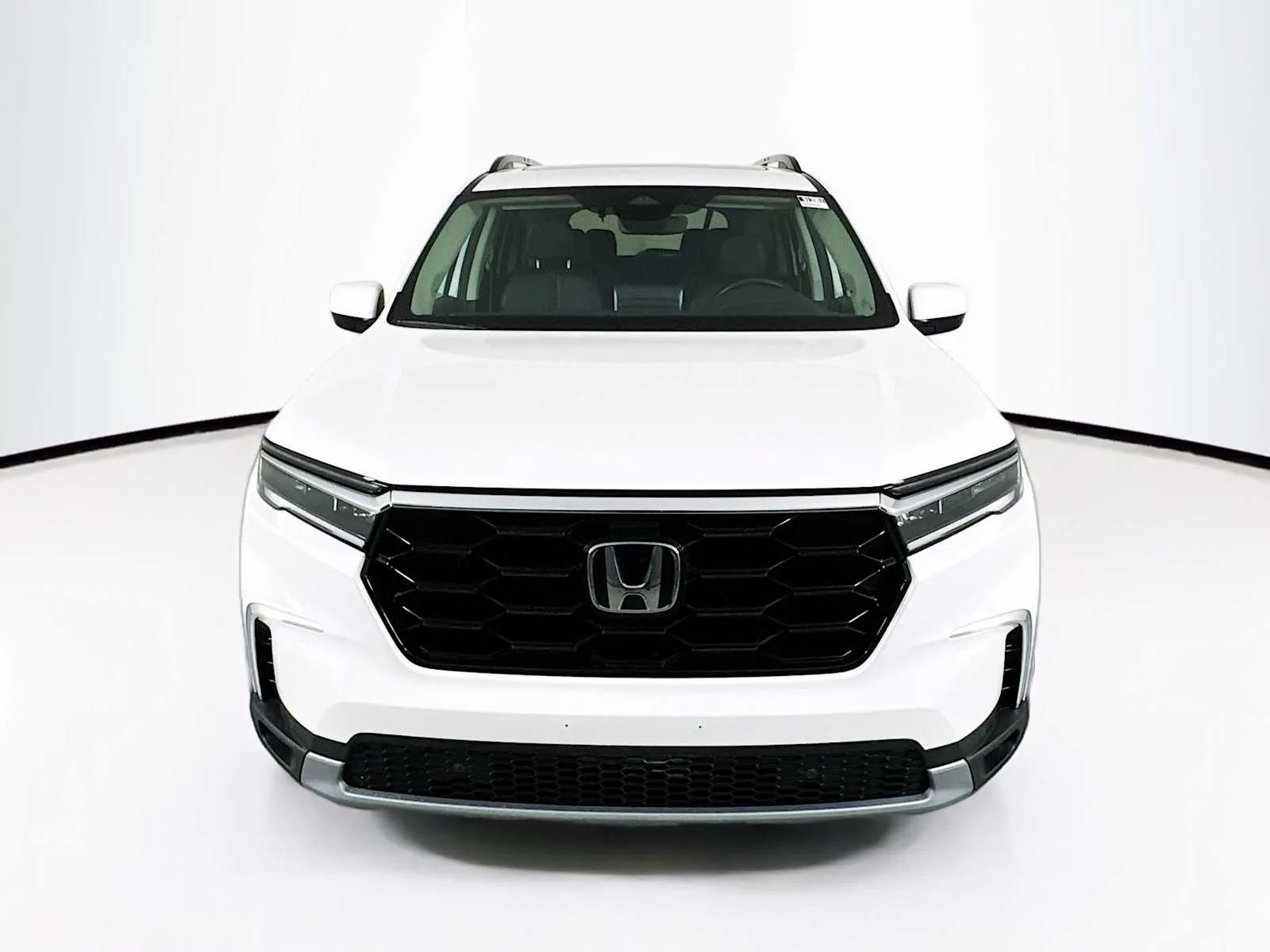 Honda Pilot photo 2