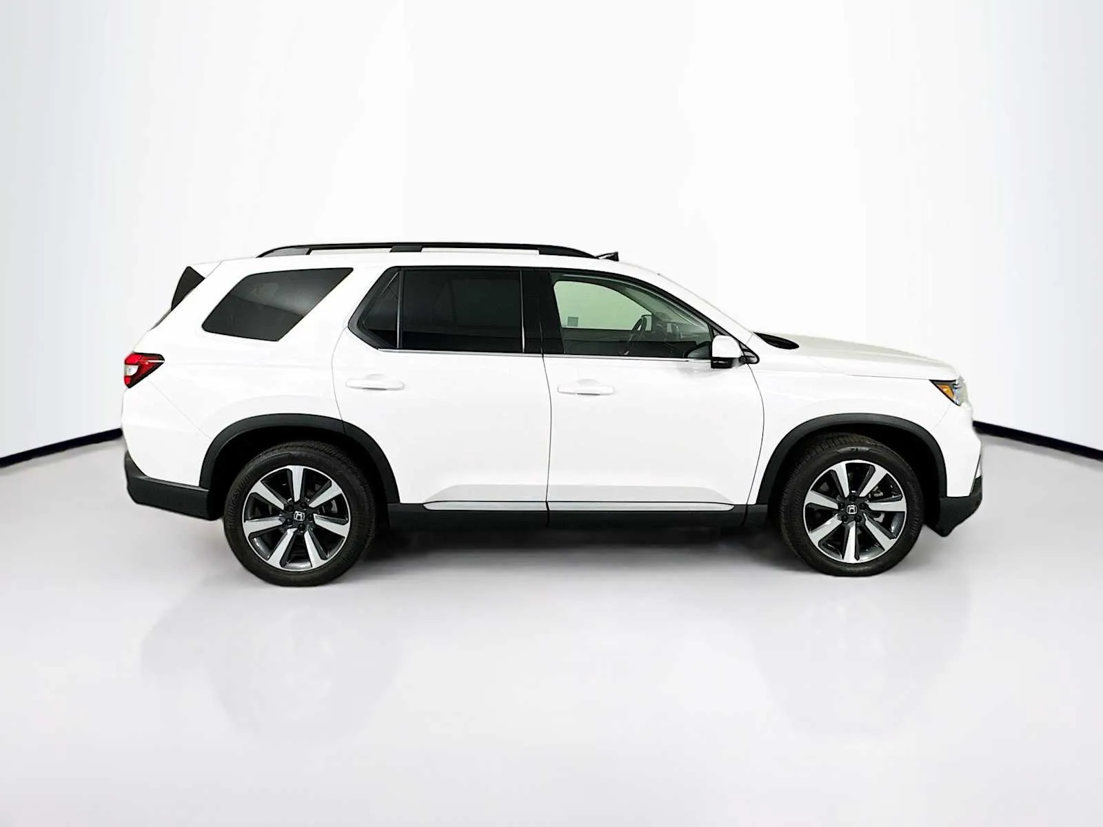 Honda Pilot photo 8