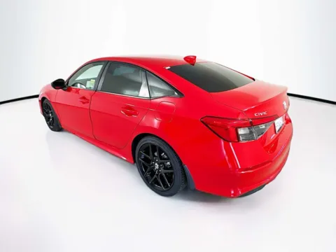 More photos of 2022 Honda Civic Sport at Unicars Honda, CA