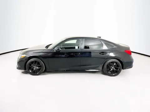 More photos of 2023 Honda Civic Sport at Unicars Honda, CA