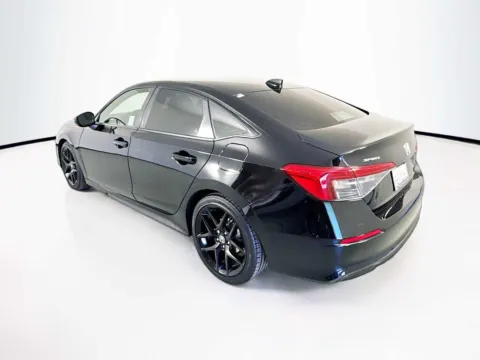 More photos of 2023 Honda Civic Sport at Unicars Honda, CA