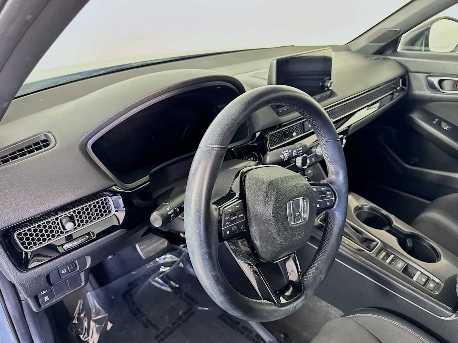Honda Civic photo 9