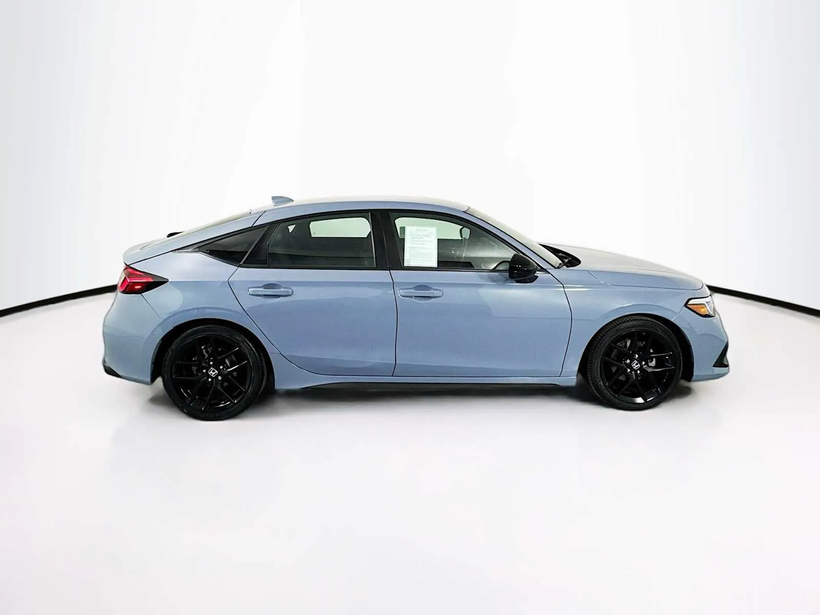 Honda Civic photo 8