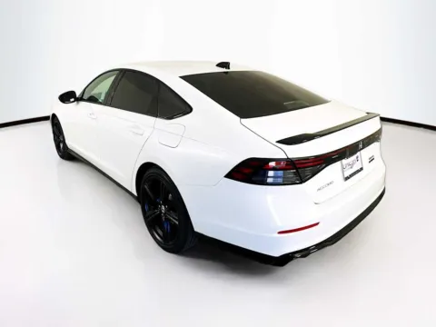 More photos of 2025 Honda Accord Hybrid Sport-L at Unicars Honda, CA