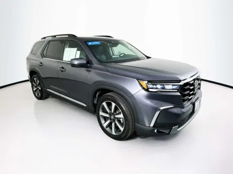 Gray 2023 Honda Pilot Elite for sale in Indio, CA