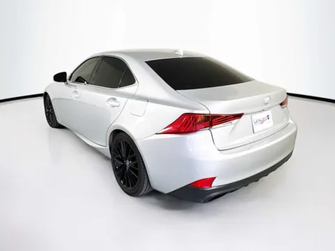 More photos of 2018 Lexus IS at Unicars Honda, CA